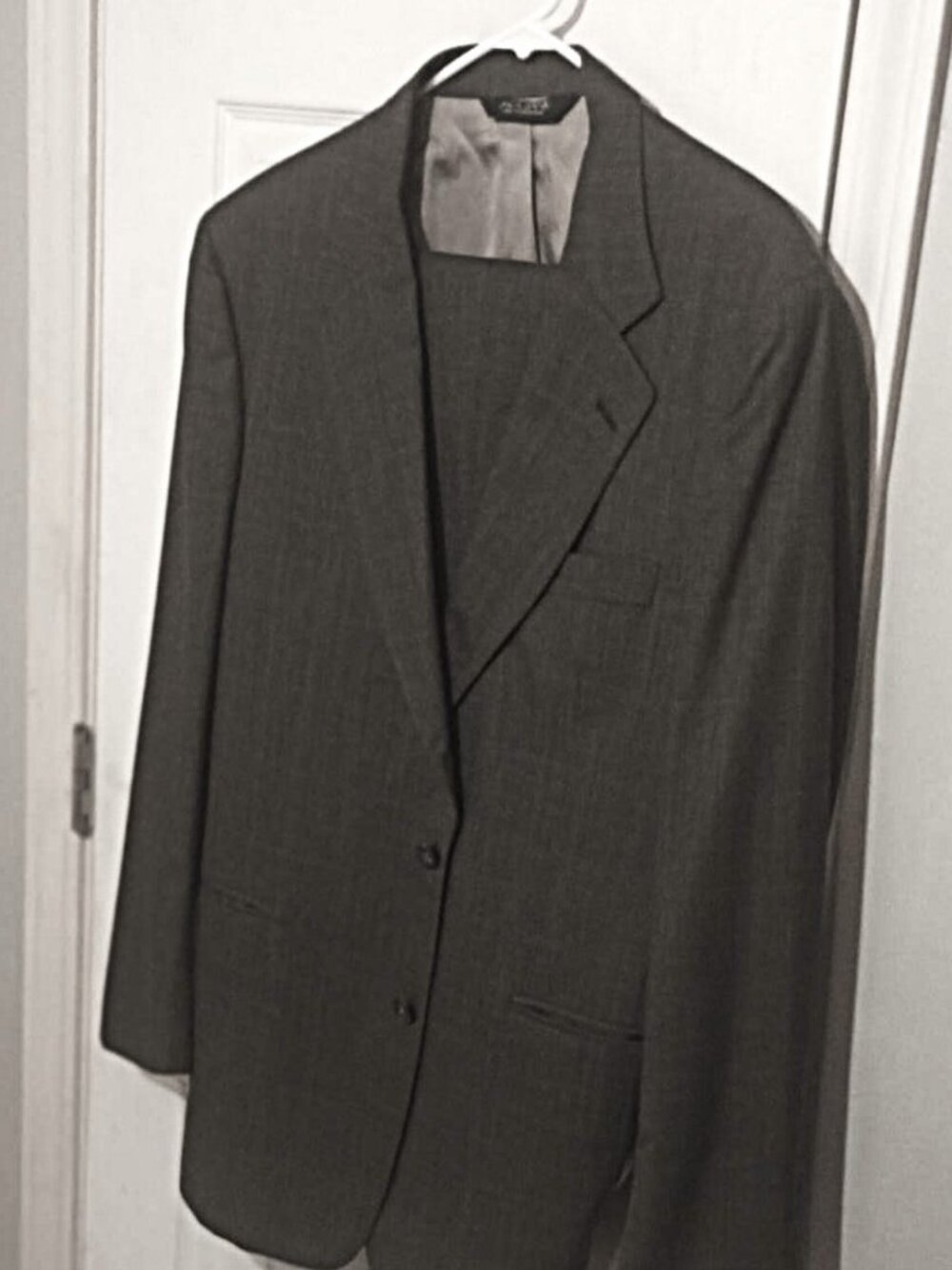 Joseph A. Bank Men Grayish Brown Plaid Glen 2 Piece Suit  42L